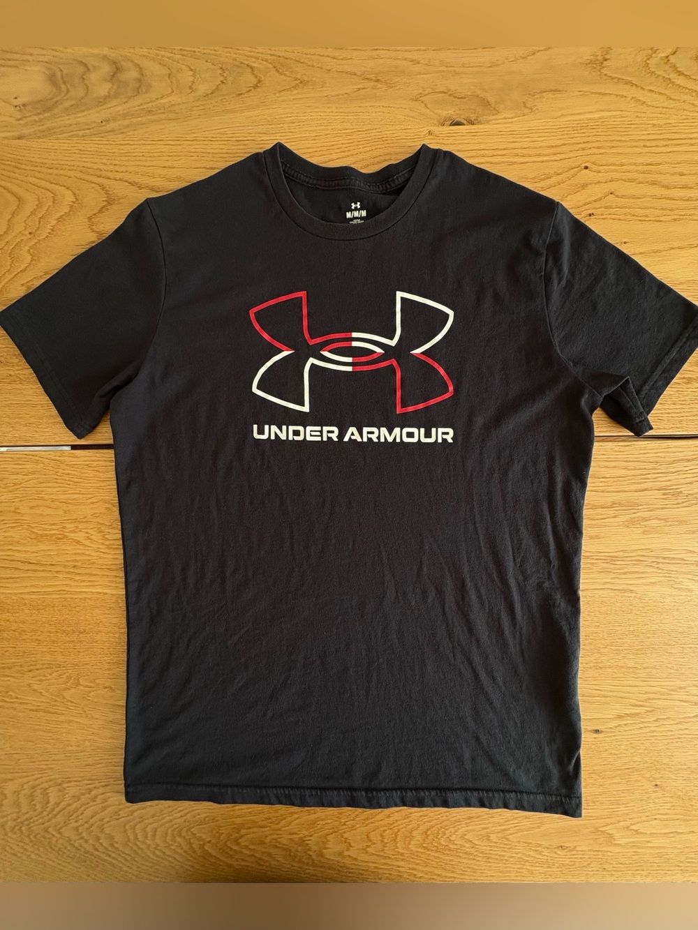 Under Armour T Shirt Mens Medium Black Red White Big Logo Loose Fit Athletic